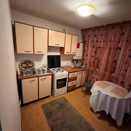 50m2 Cu Pat Matrimonial Si Canapea Extensibila Appartamento *